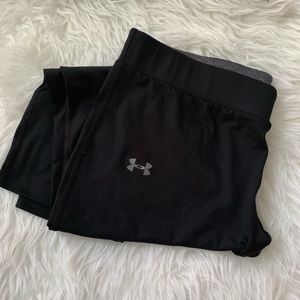 Cropped Under Armor HeatGear Leggings